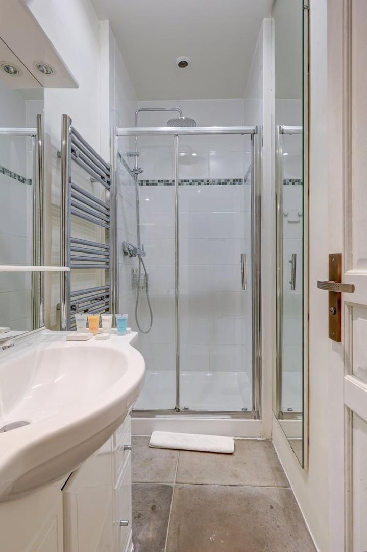 372 Suite Saulnier 2 - Superbe Appartement A Париж Екстериор снимка